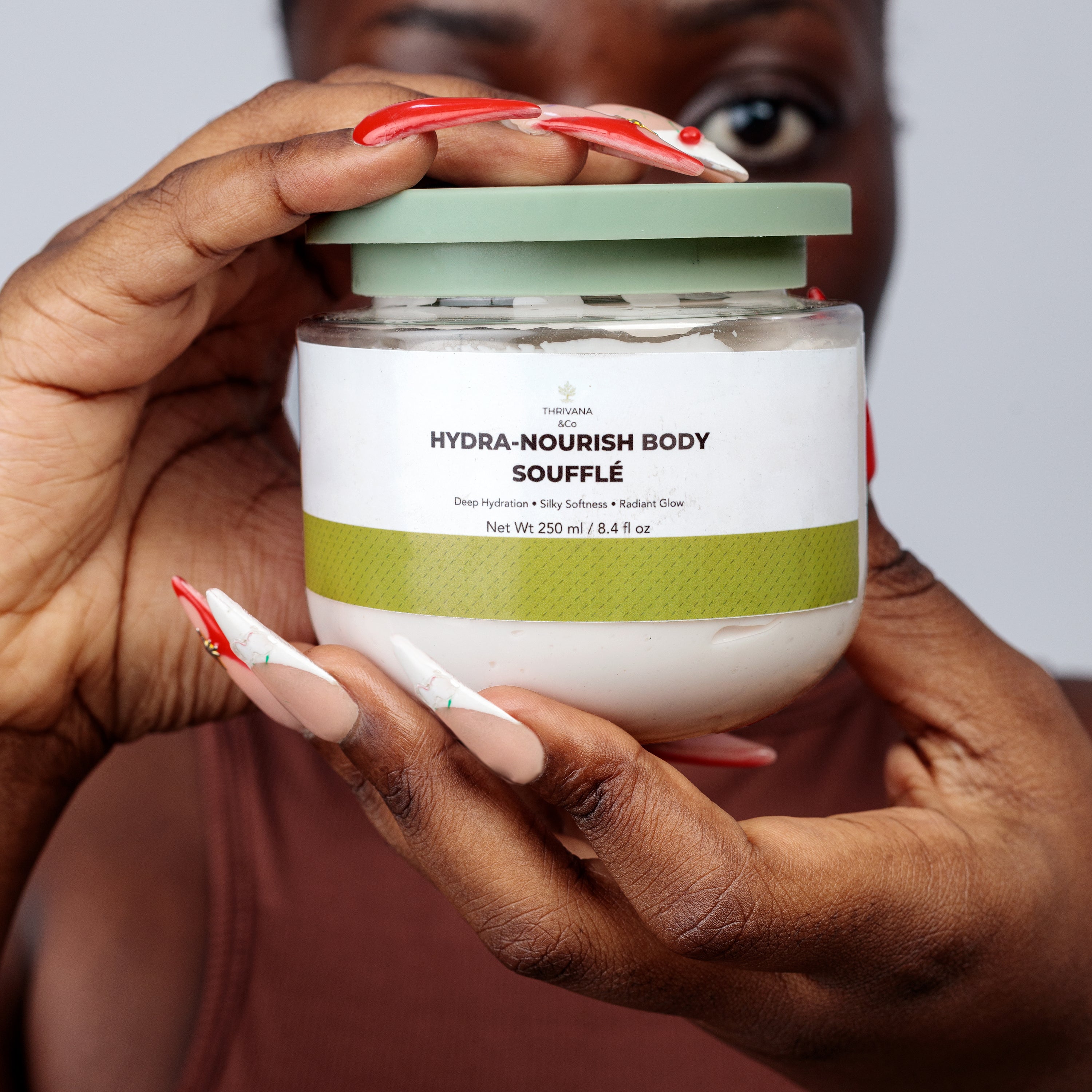 HYDRA-NOURISH BODY SOUFFLÉ 250ml/ 8.4 fl oz

Deep Hydration • Silky Softness • Radiant